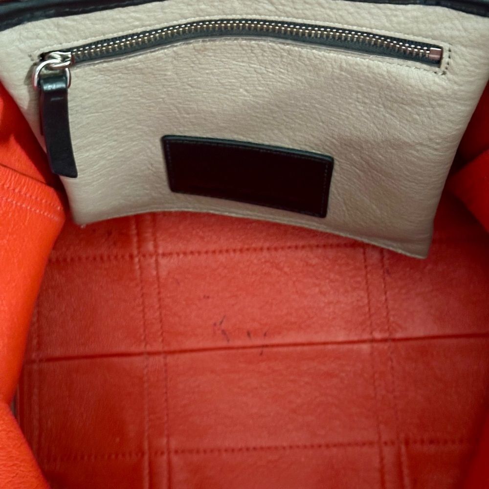 Marc Jacobs Tote - Picture 7 of 14
